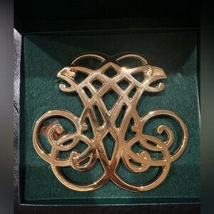 Virginia Metalcrafters Thomas Jefferson Cypher Polished Brass Trivet